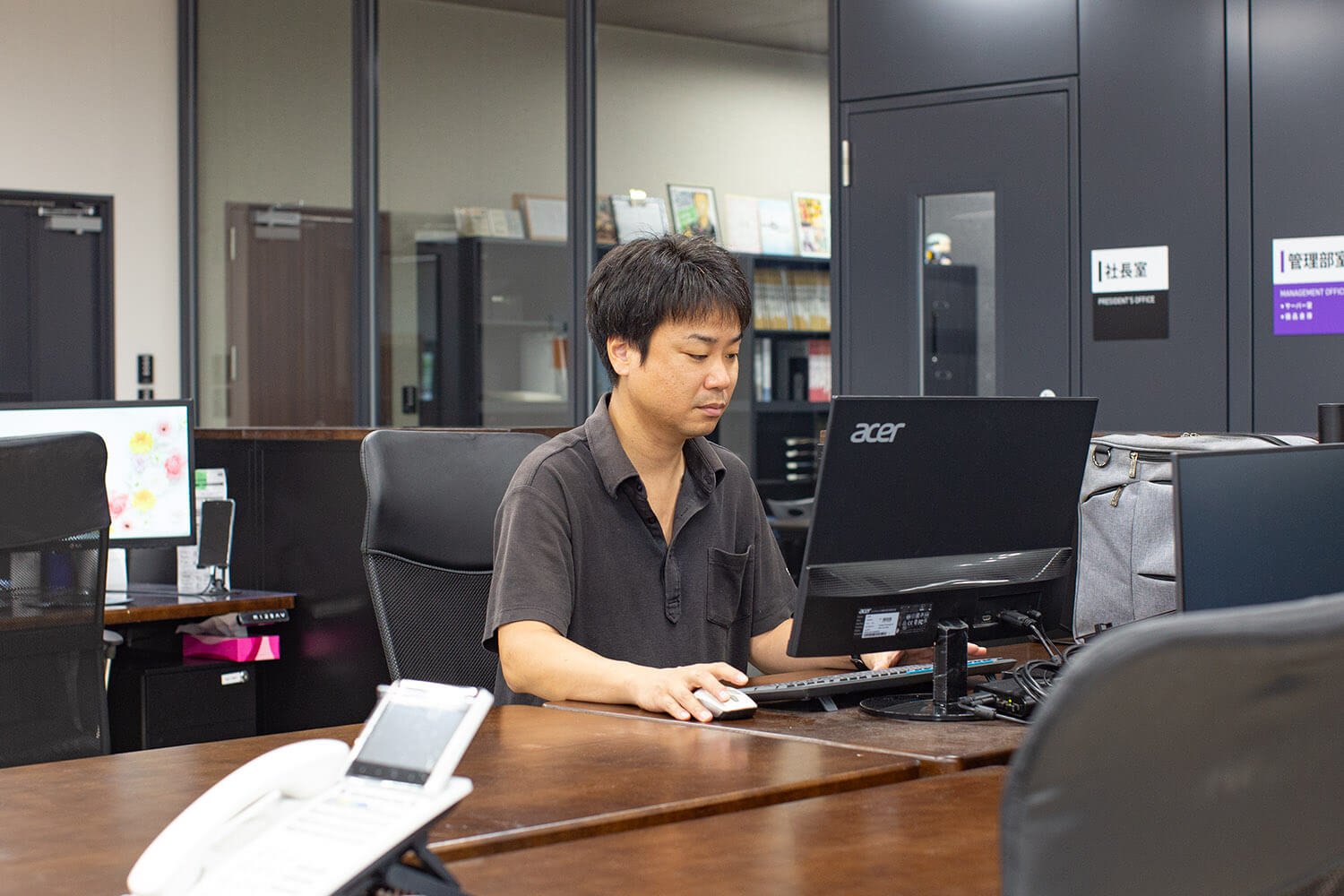 すててこ株式会社様のオフィス風景